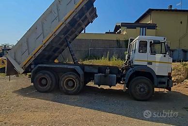 Iveco Magirius 330-36 Cava Cantiere 3 assi 