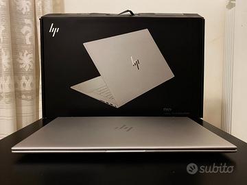 computer HP ENVY 17,3 pollici