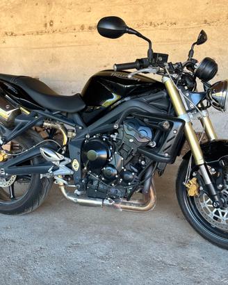 Triumph Street Triple del 2010 - 16.000 km