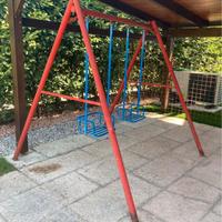 Altalena in ferro da esterno due posti