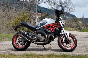  Ducati Monster 