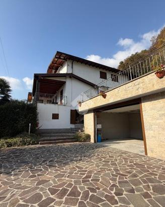 VILLA SINGOLA A ENDINE GAIANO