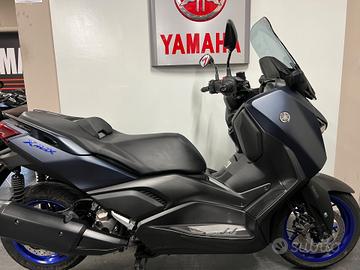 Yamaha X-Max 300