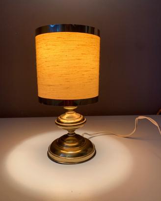 Piccola lampada abat jour vintage