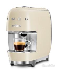 Macchina del Caffe Lavazza a Modo Mio