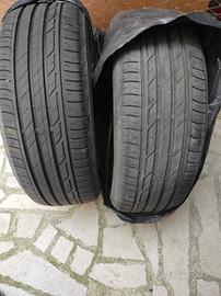 gomme 215/60/17 Bridgestone 