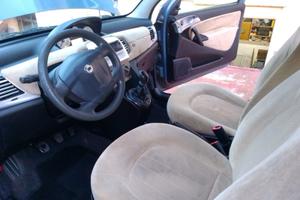 Lancia Ypsilon elefantino 1200 anno 2005