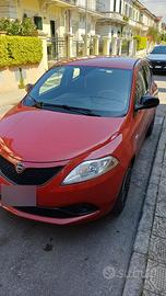 Auto Lancia Ypsilon