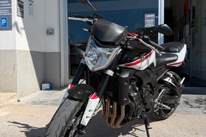 Yamaha FZ1