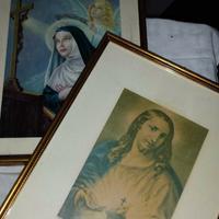 2 quadri religiosi con cornici in legno