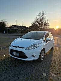 Ford fiesta 1.2 benzina