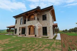 CASA INDIPENDENTE A ATRI