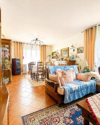 3 LOCALI A DUBINO