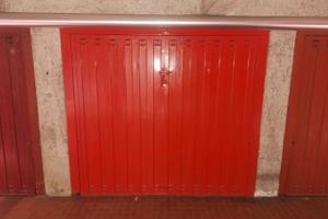 Box desio vicino stazione recintato sotteraneo