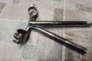 moto Guzzi componenti sportivi 