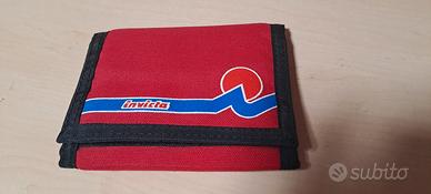 Portafoglio Invicta rosso vintage