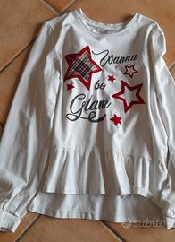 Maglietta bianca con stelle e scritta