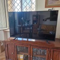 mobile con televisone