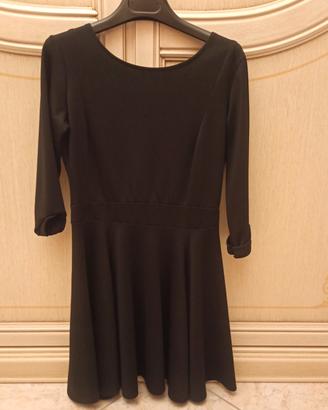 Vestito corto nero