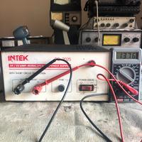 ALIMENTATORE STABILIZZATO INTEK PS 2025 13,8V 20A