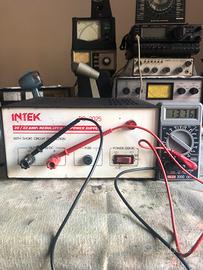 ALIMENTATORE STABILIZZATO INTEK PS 2025 13,8V 20A