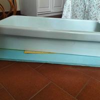 Lavabo nuovo in ceramica 