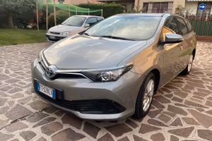 TOYOTA Auris Touring Sports 1.8 Hybrid Cool