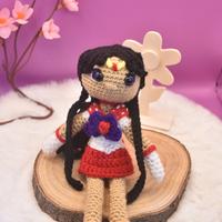 Sailor Mars all'uncinetto