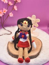 Sailor Mars all'uncinetto