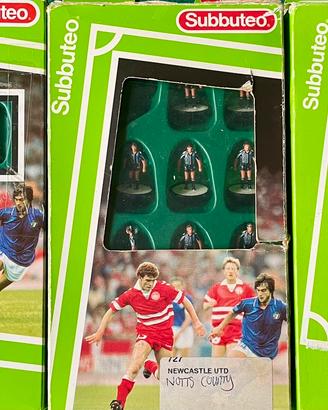 4 (quattro) squadre lw Subbuteo Newcastle Ubited 1