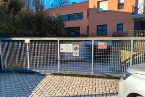 Garage Via del Pelago, Bologna