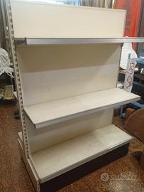 scaffale per negozio 