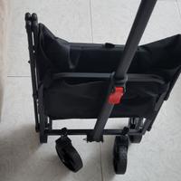 Carrello spiaggia spesa e picnic