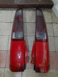 Coppia Fari Posteriori Destro Sinistro Opel Meriva