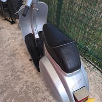 Piaggio Vespa 50 S
