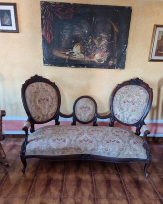 Divano antico fine 800 a medaglioni Filippo Luigi