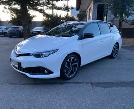 Toyota Auris Touring Sports B-Color Lounge - 2015-