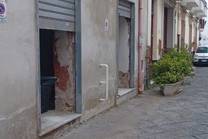 Locali da ristrutturare uso abitazione