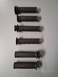 Coppia manopole per vari modelli Honda