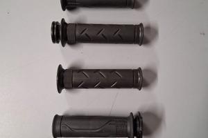 Coppia manopole per vari modelli Honda