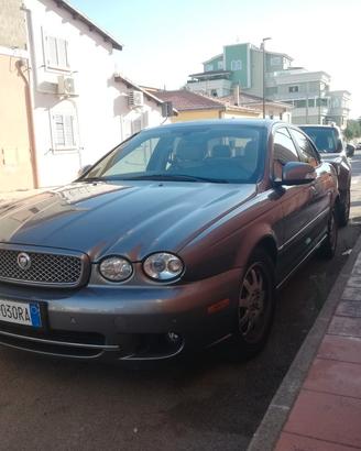 Jaguar x-type