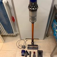 Dyson V10