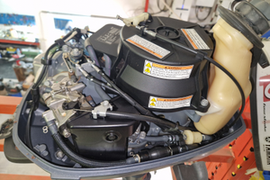 Motore fuoribordo Yamaha 6 HP 4 tempi - gambo cort