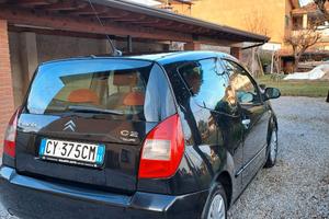 Citroën C2:  1.1L L4 8V FWD