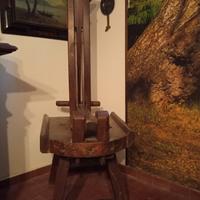 Antica gramola per impastare il pane
