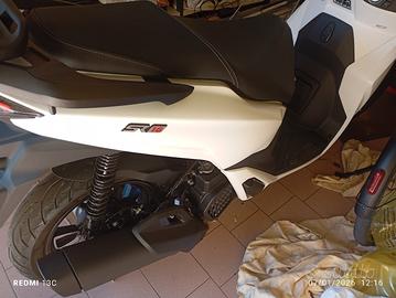 scooter Voge 125sr sfida.
