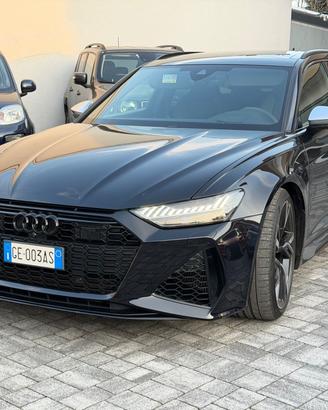 Audi RS6 RS 6 Avant 4.0 TFSI V8 quattro tiptronic