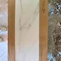 Piastrelle bagno effetto marmo