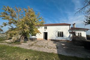 Angiari periferia: casa singola su un unico livell