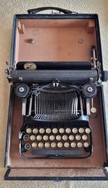 Macchina per scrivere Corona